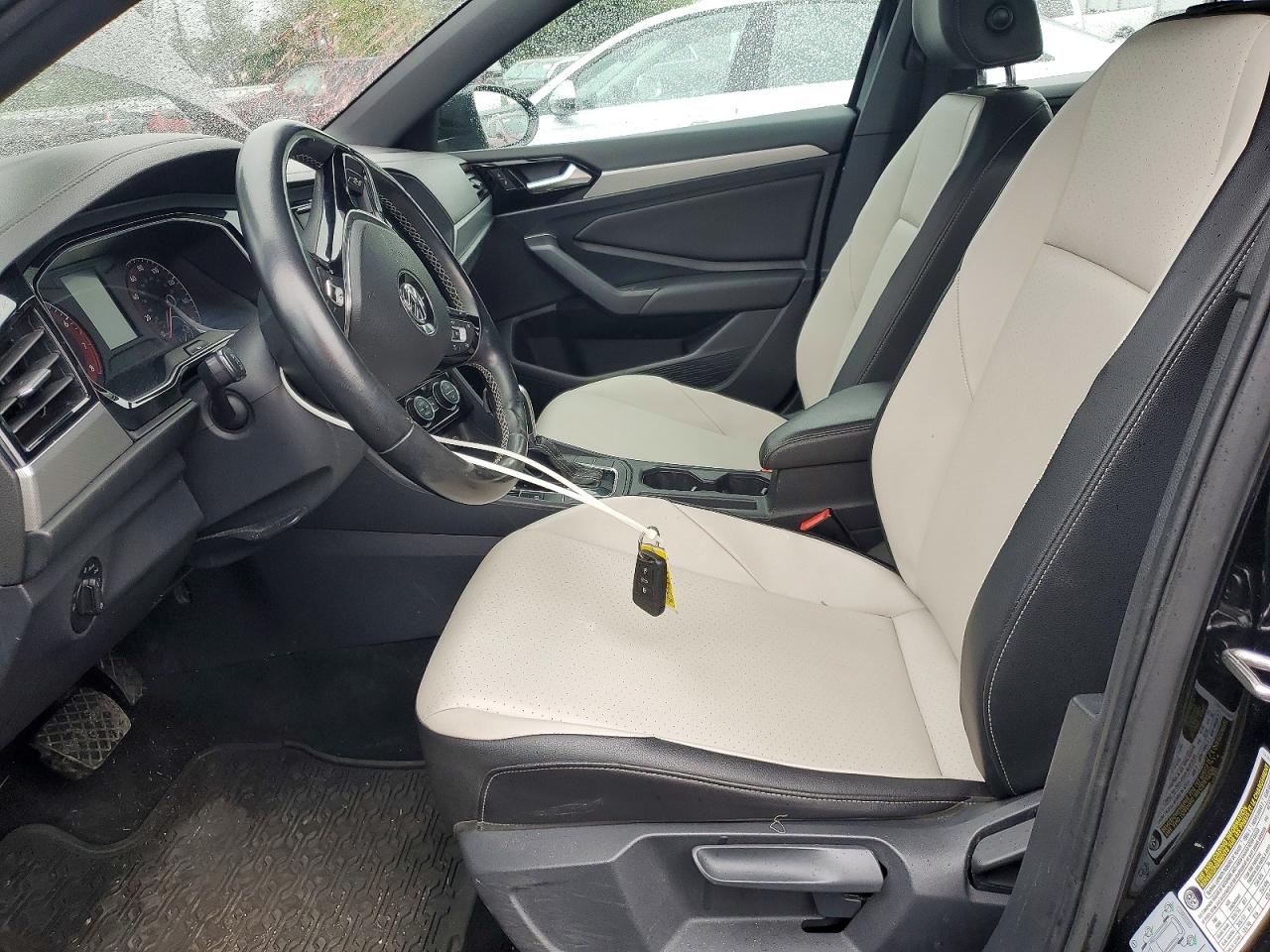 Volkswagen Jetta S