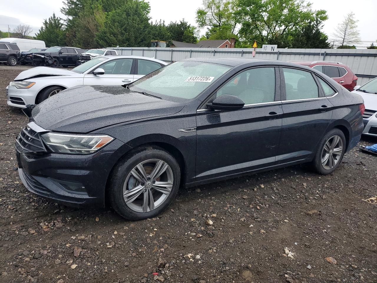 Salvage Volkswagen Jetta Image