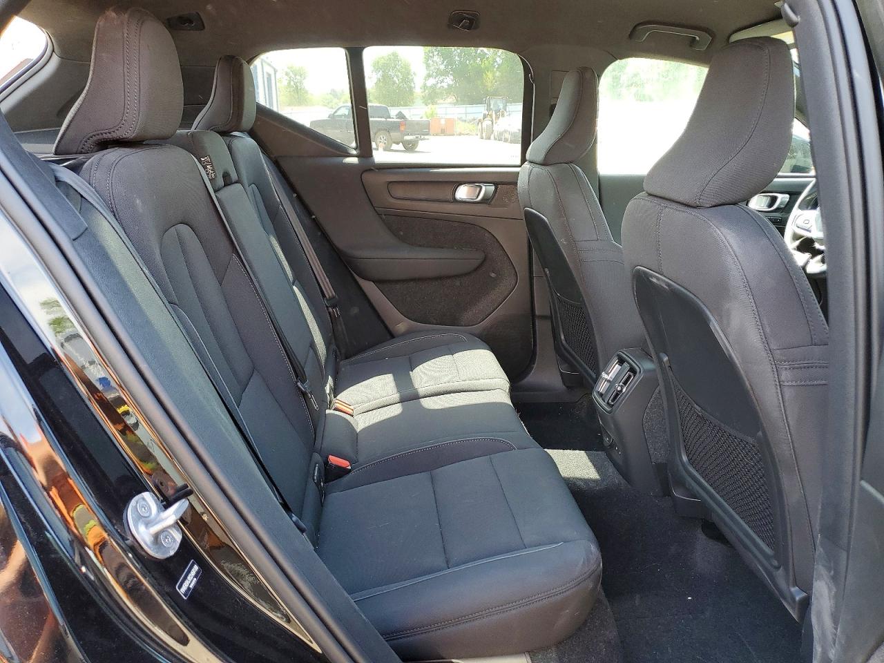 Volvo Ex40 Core