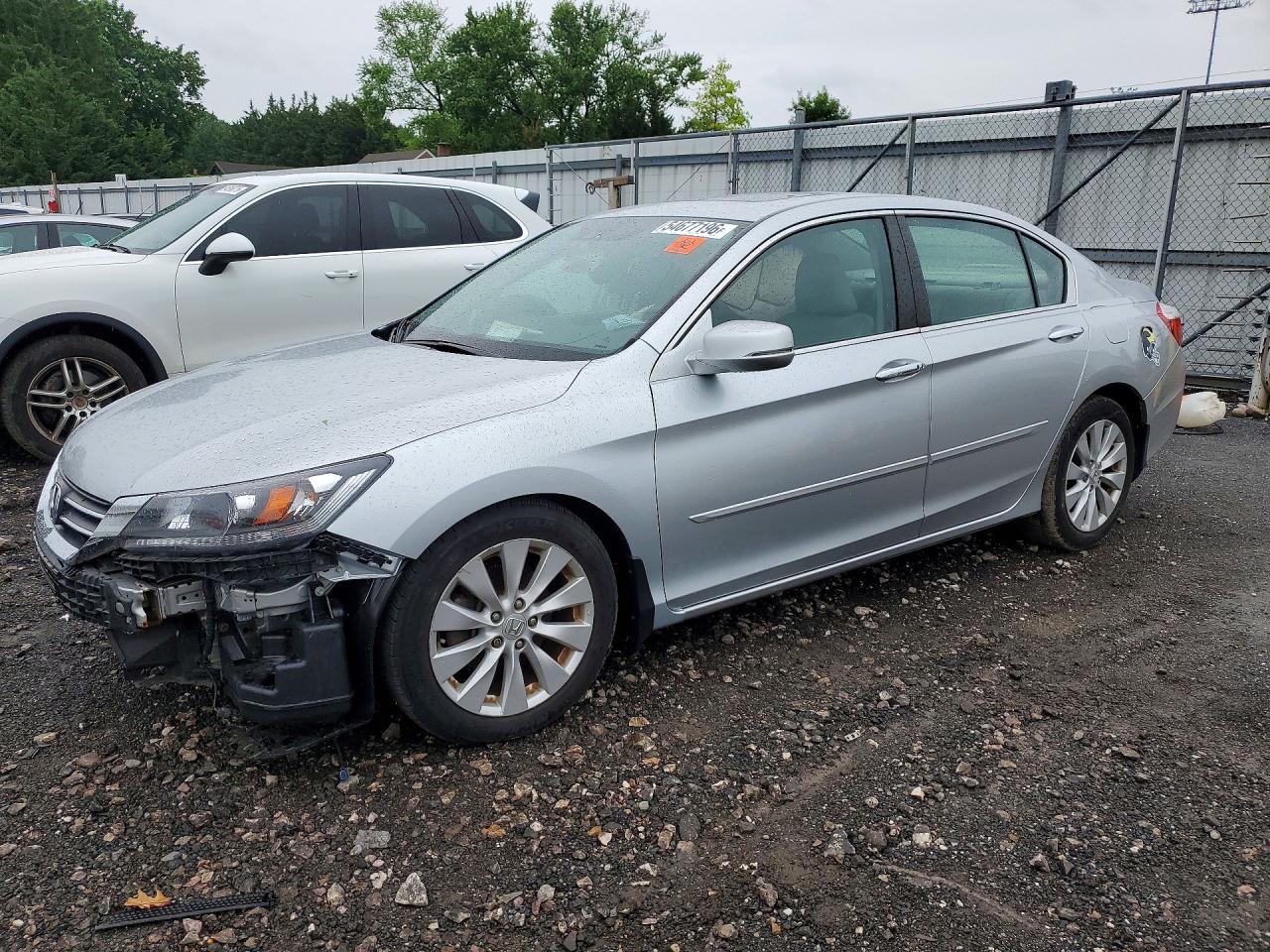 Salvage Honda Accord Image