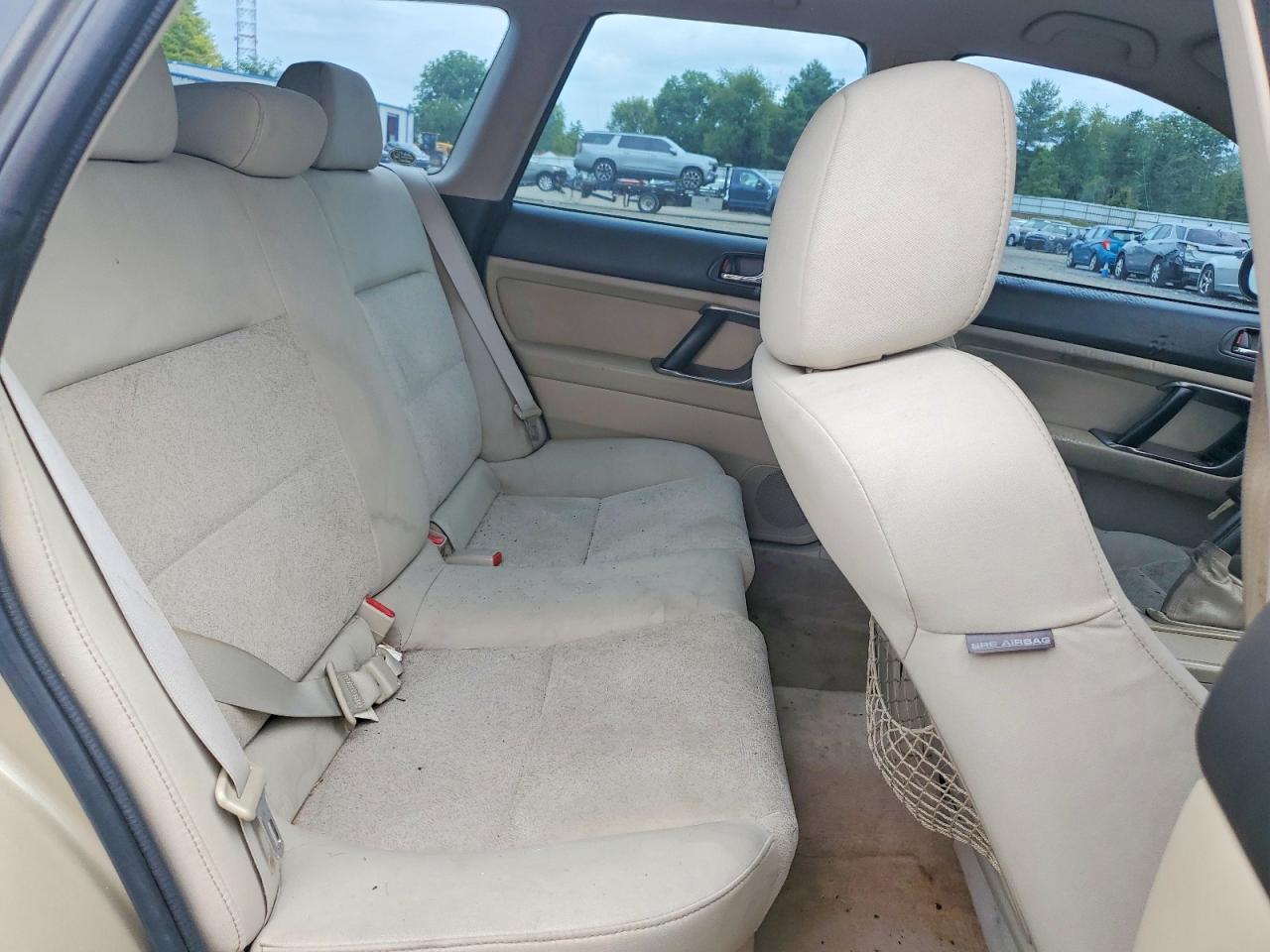 Subaru Outback 2.5i