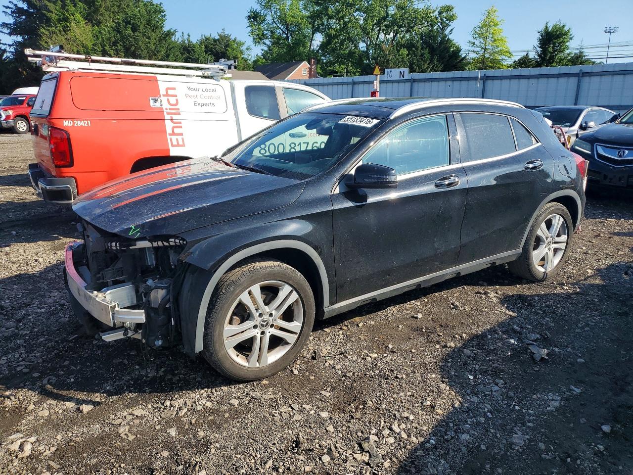 Salvage Mercedes-Benz GLA Image