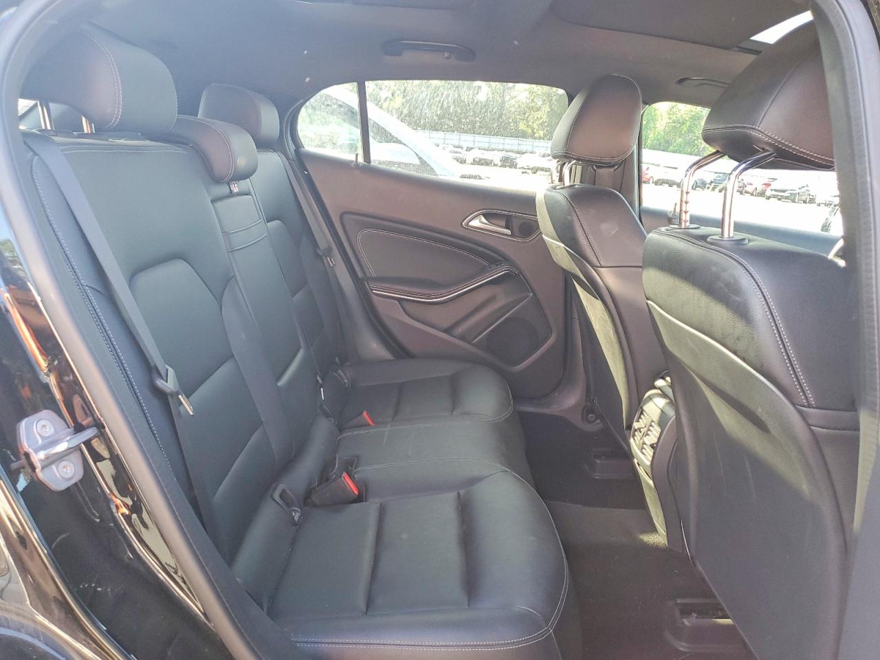 Mercedes-Benz GLA 250 4matic