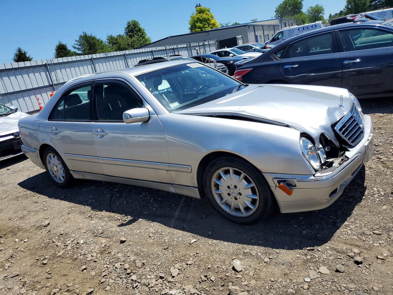 Mercedes-Benz E-Class 320