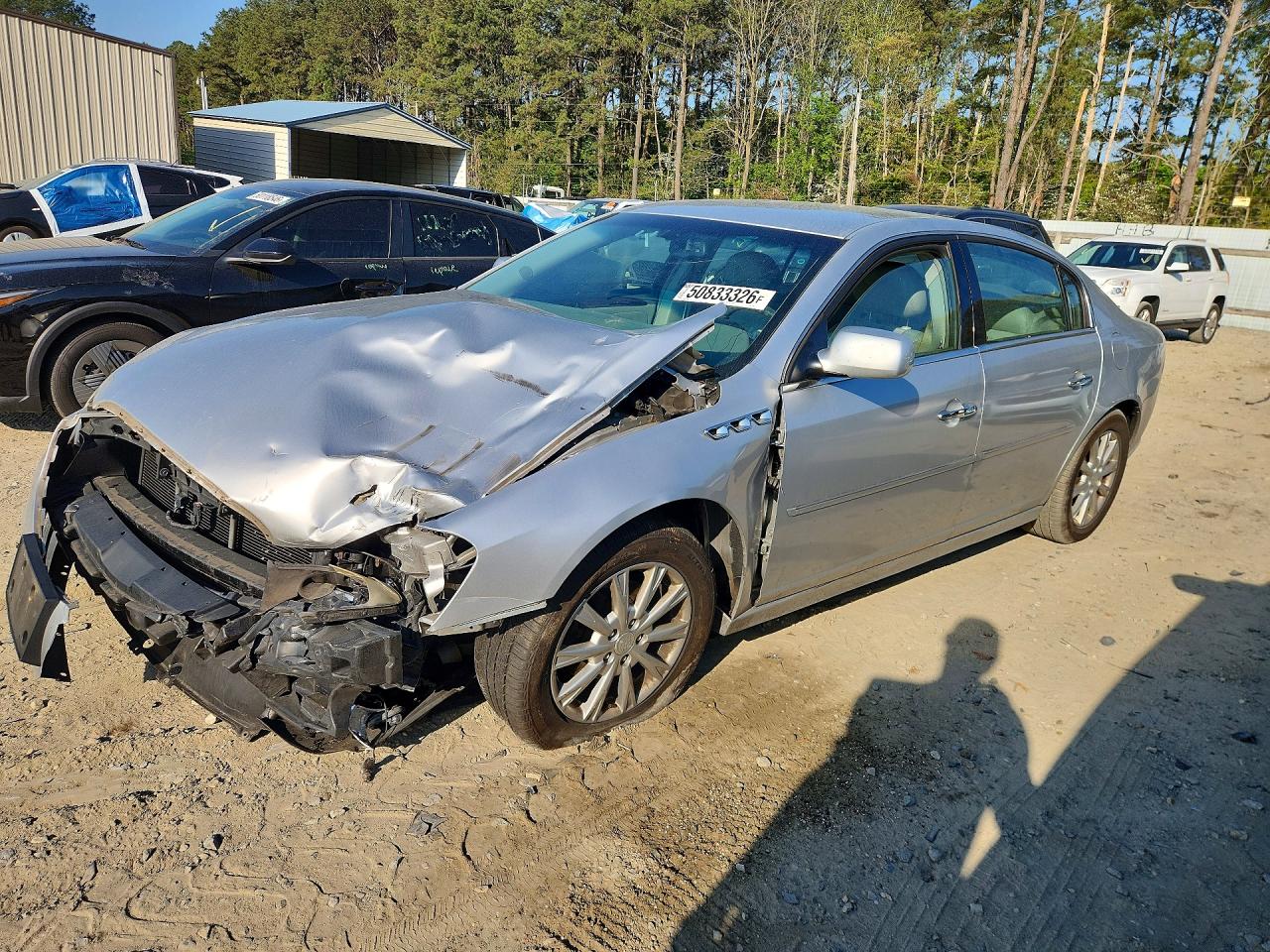 Salvage Buick Lucerne Image