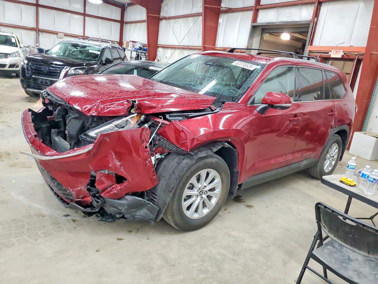 Salvage Toyota Grand Highlander Image