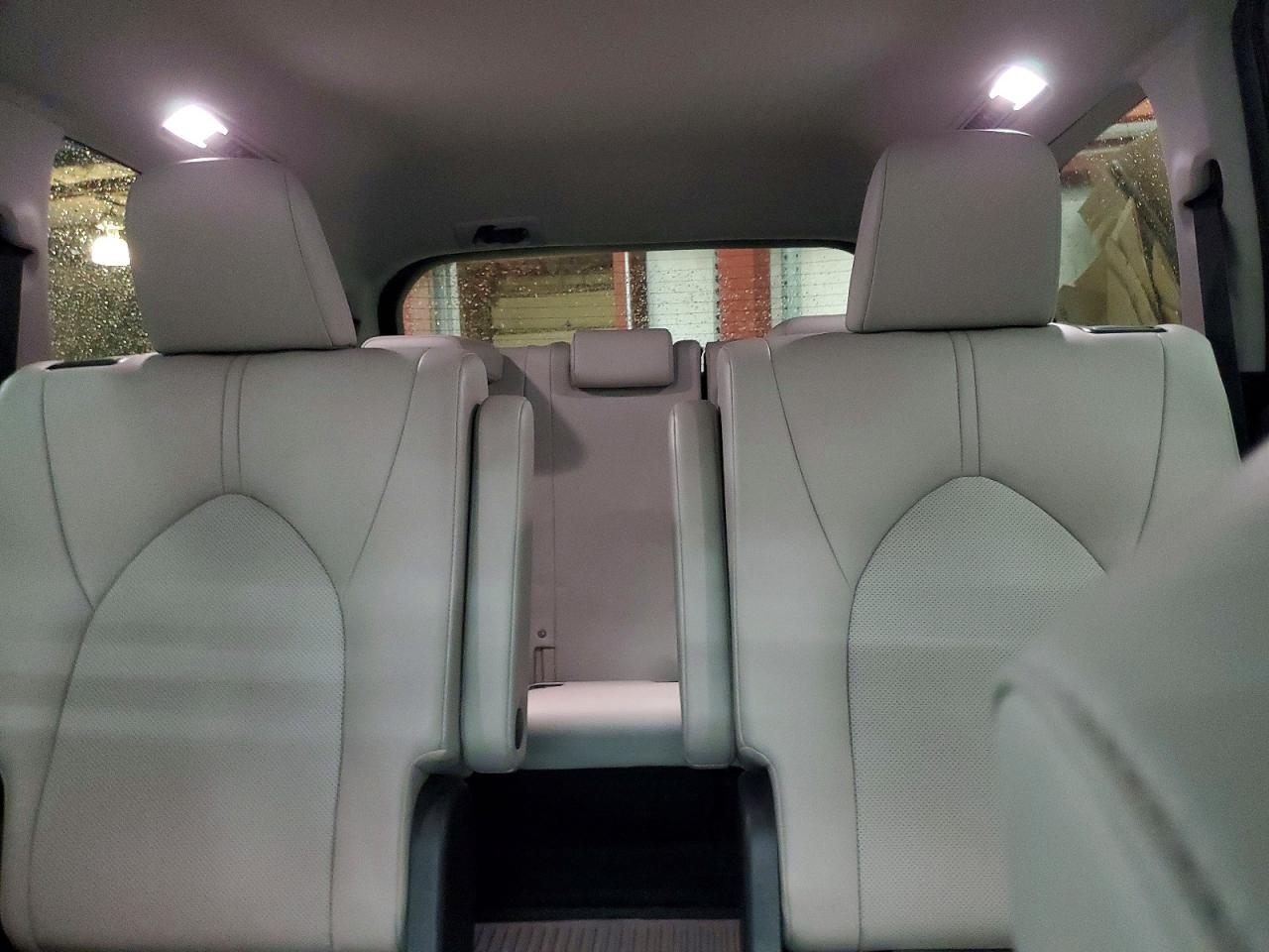 Toyota Grand High Xle