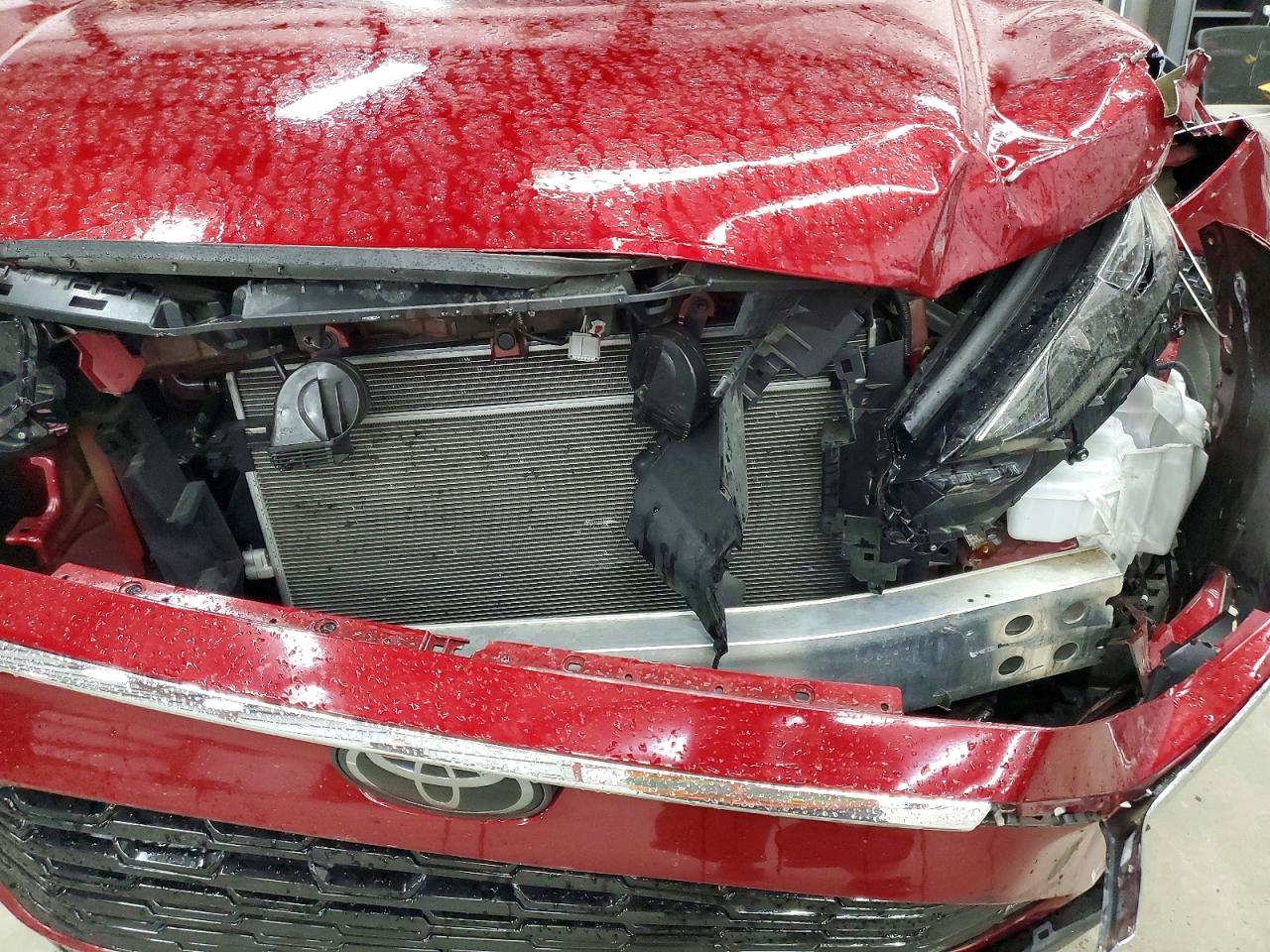 Toyota Grand High Xle