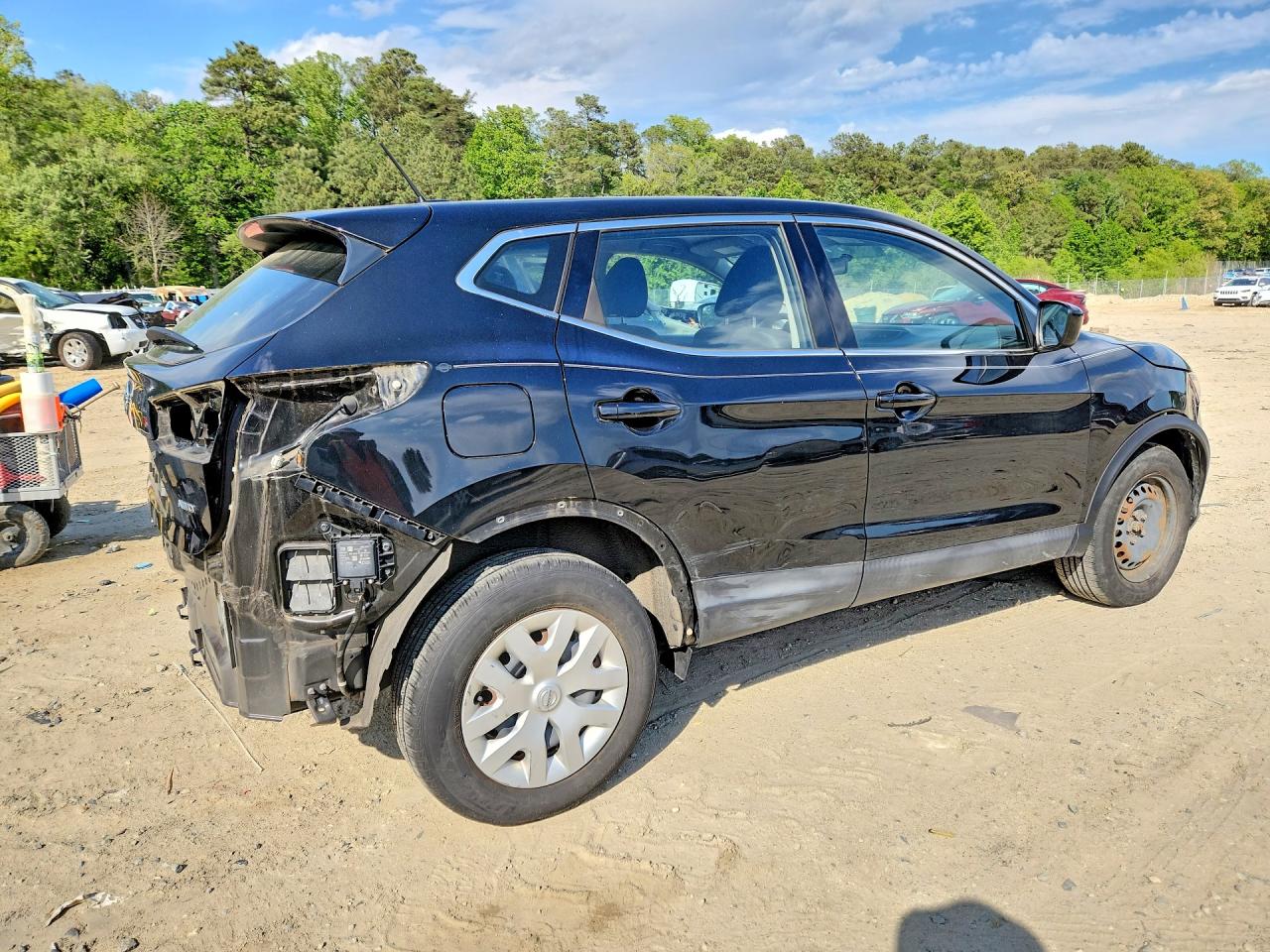 Nissan Rogue S