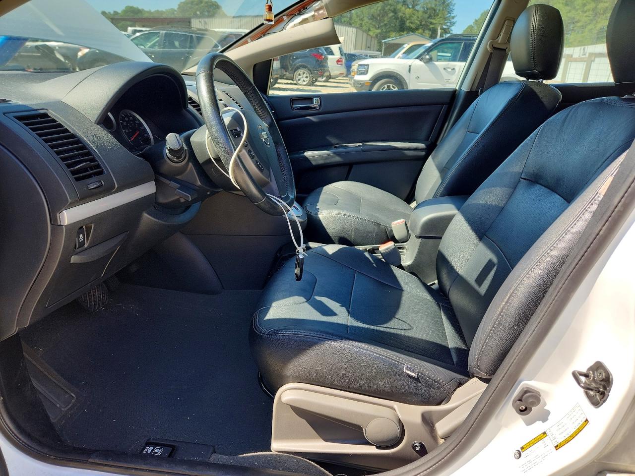 Nissan Sentra 2.0