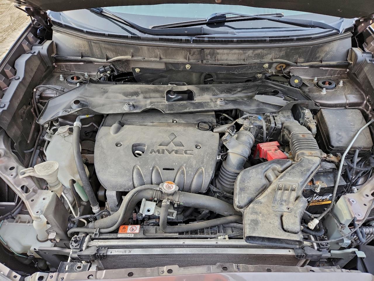 Mitsubishi Outlander Es