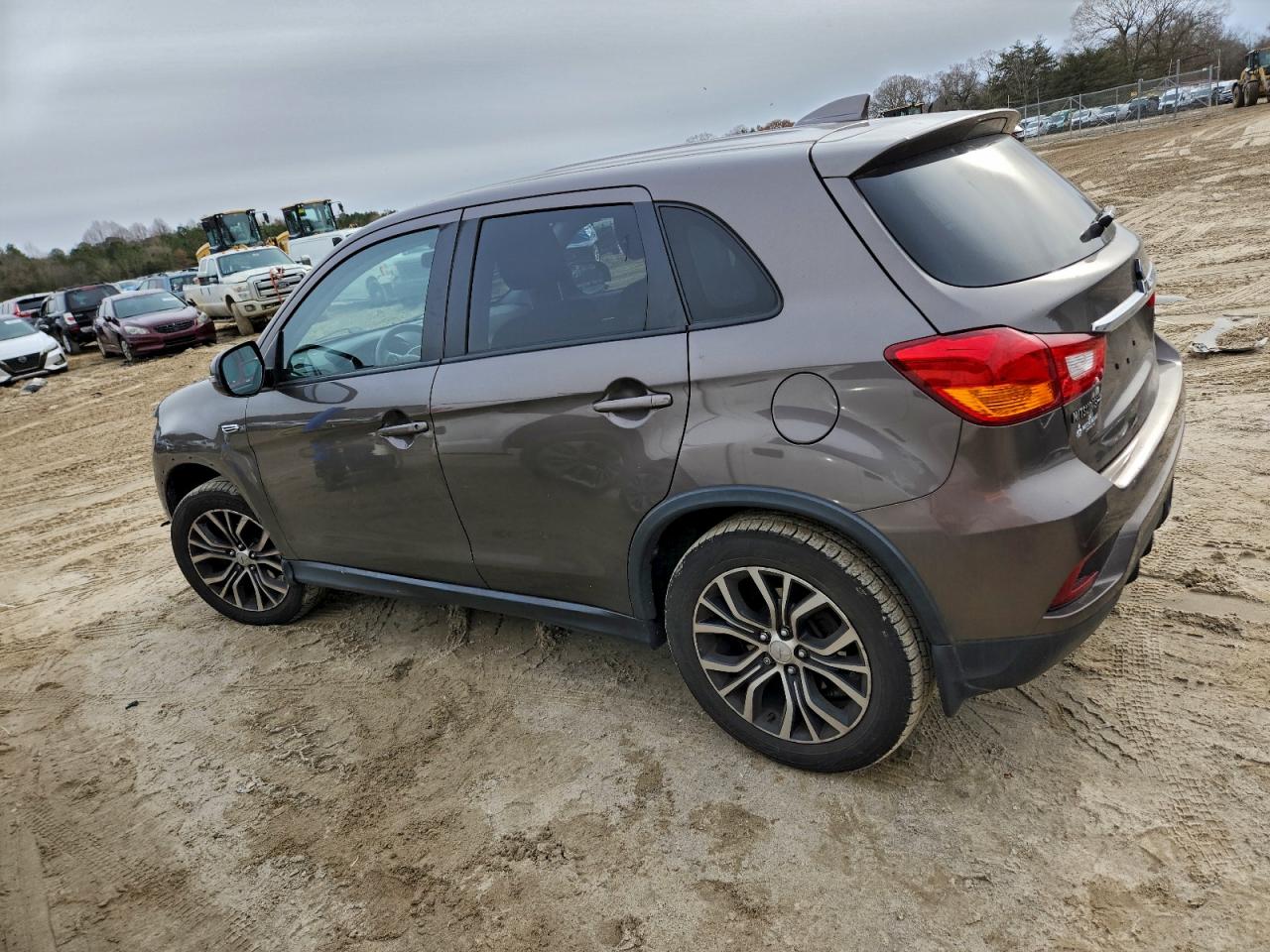 Mitsubishi Outlander Es