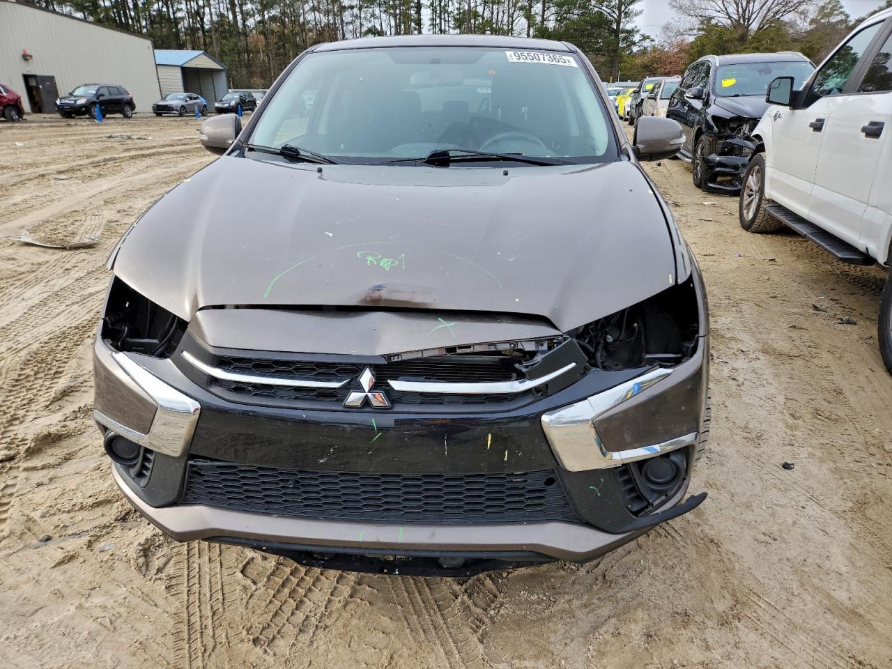Mitsubishi Outlander Es