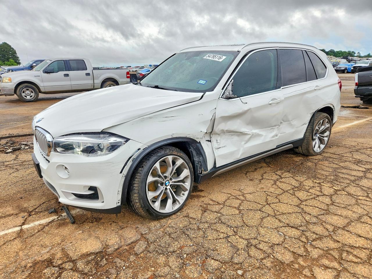 Salvage BMW X Series Image