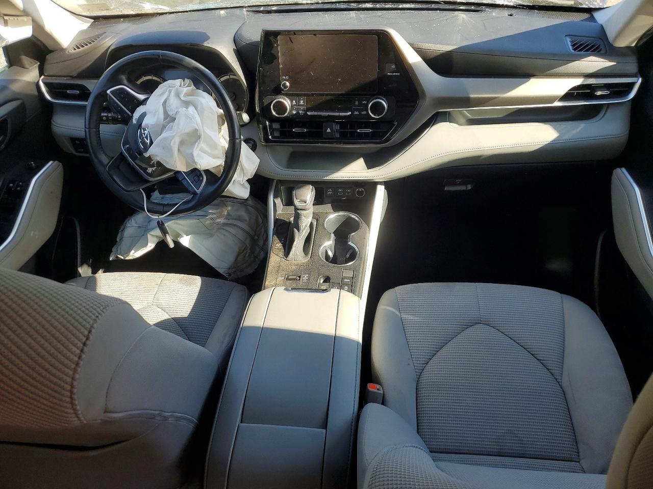 Toyota Highlander Le