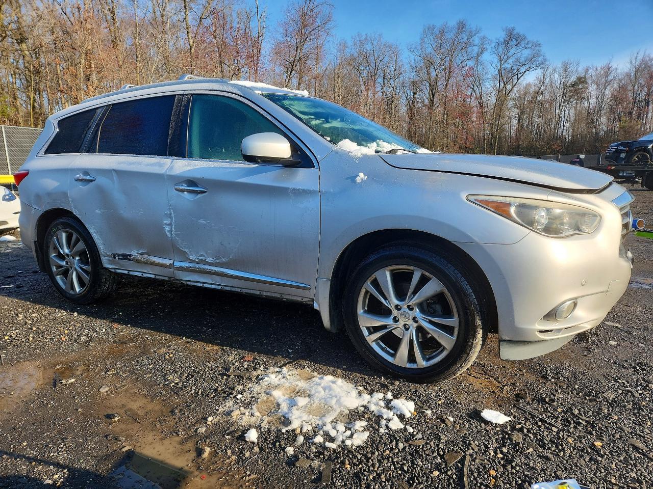 INFINITI JX35 Base