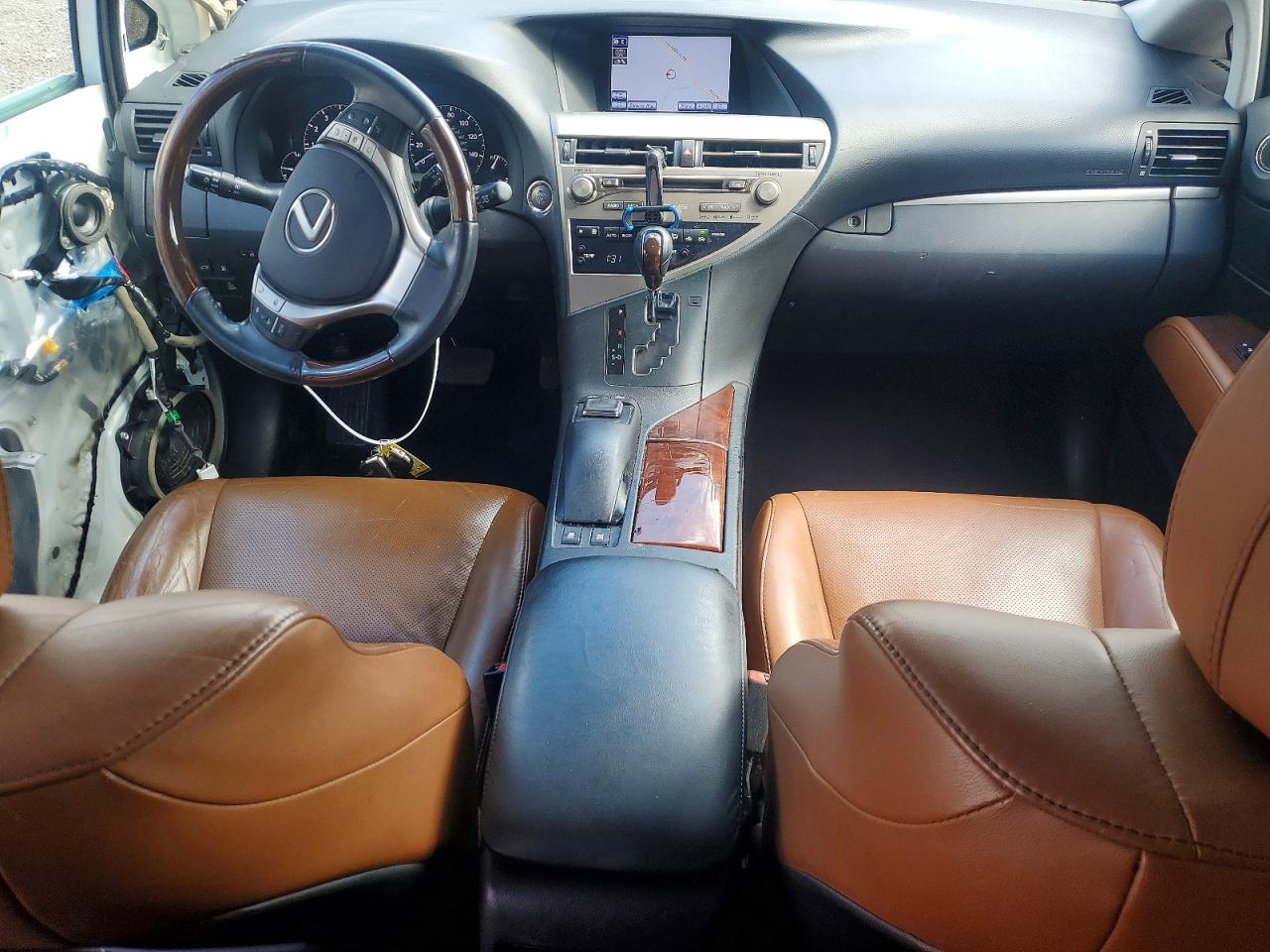 Lexus RX Base