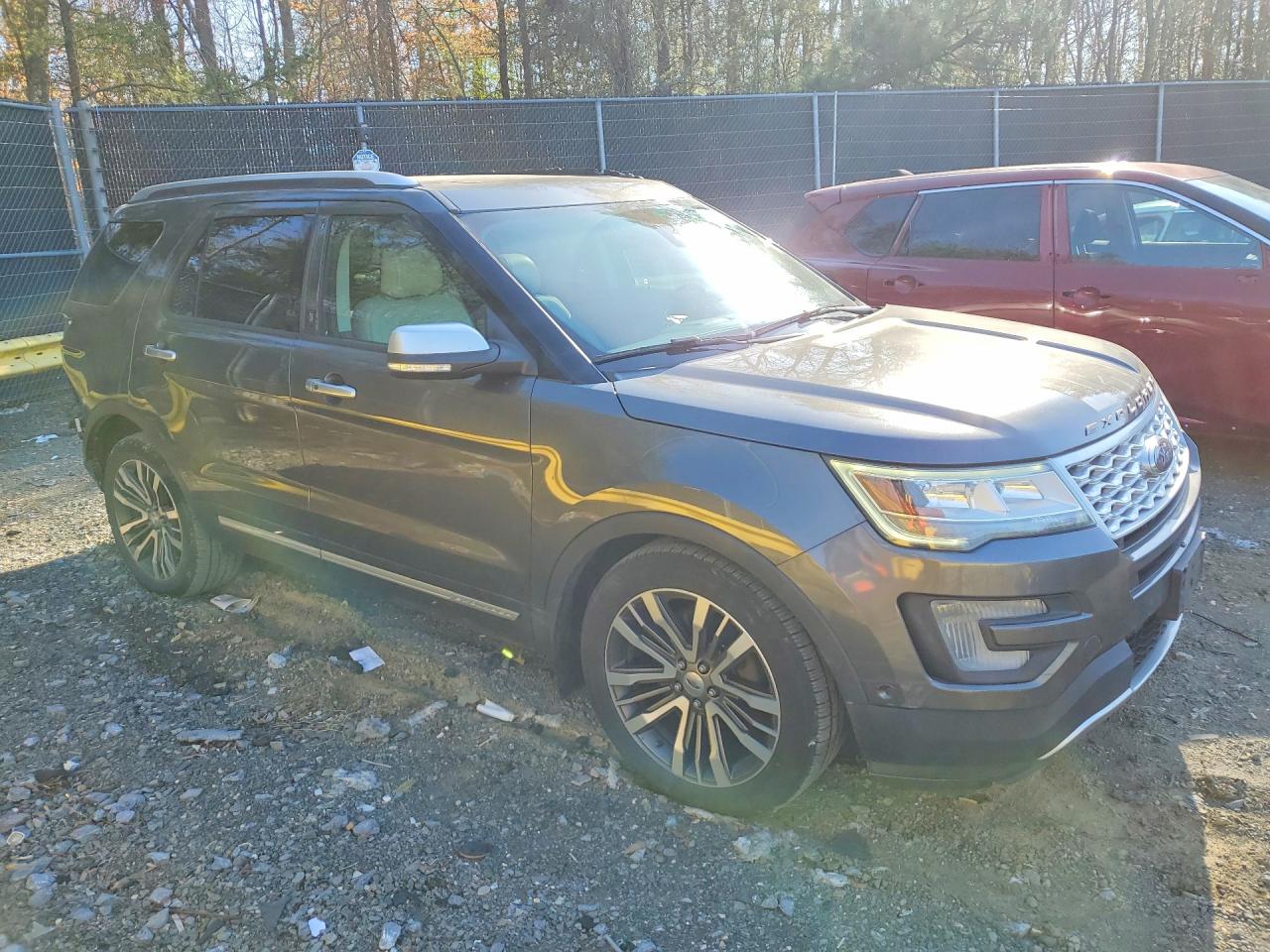 Ford Explorer Platinum