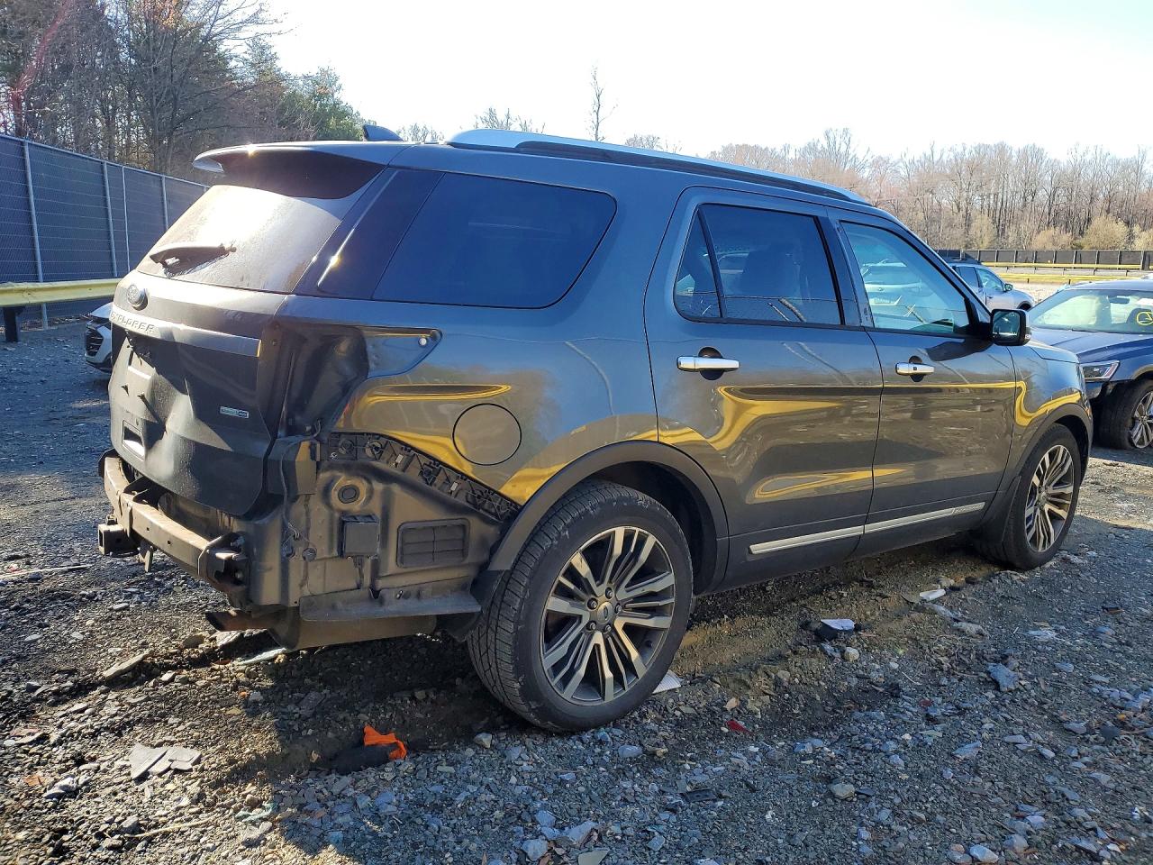 Ford Explorer Platinum