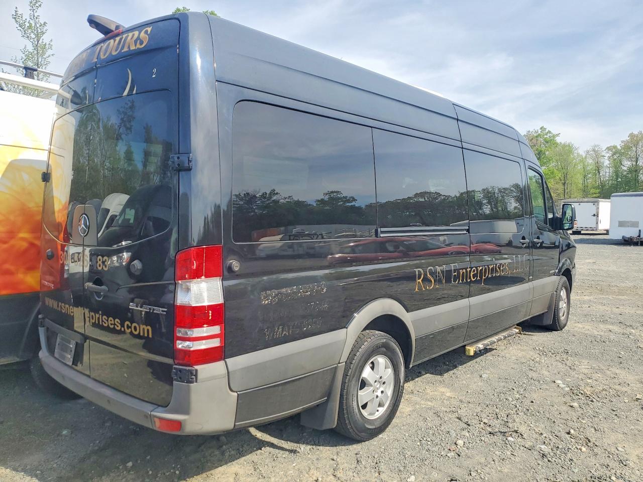 Mercedes-Benz Sprinter 2500