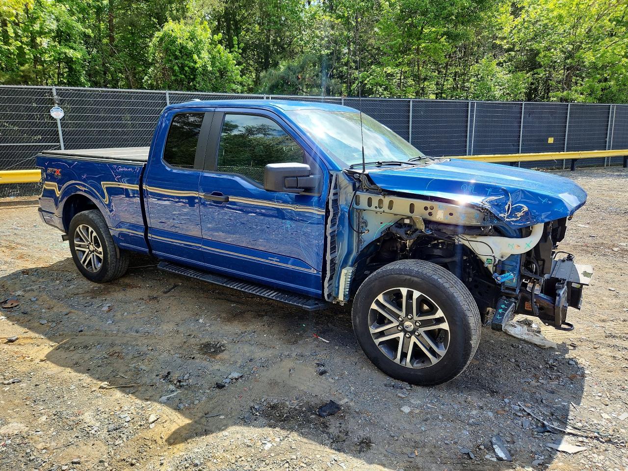 Ford F-150 Super Cab