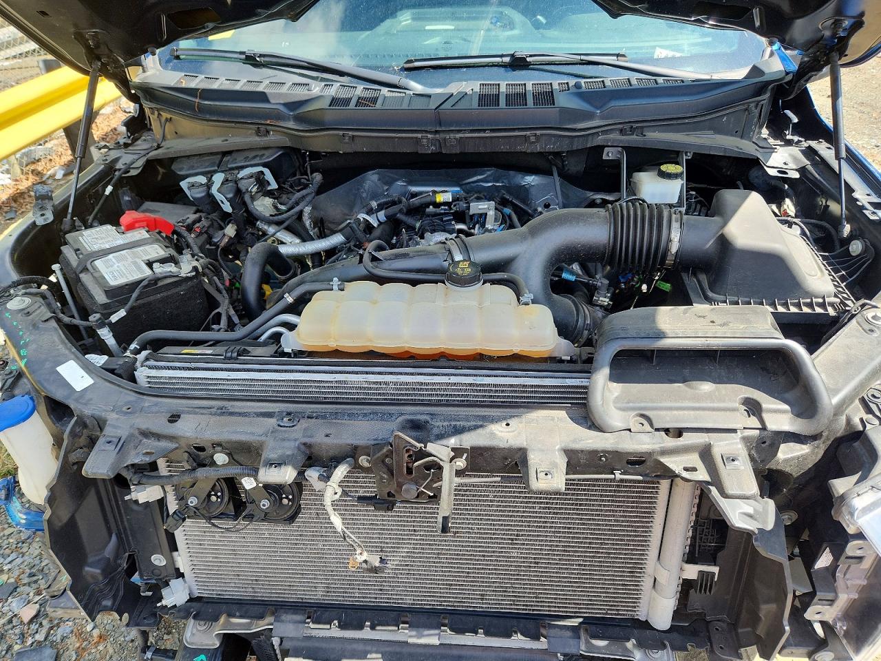 Ford F-150 Super Cab