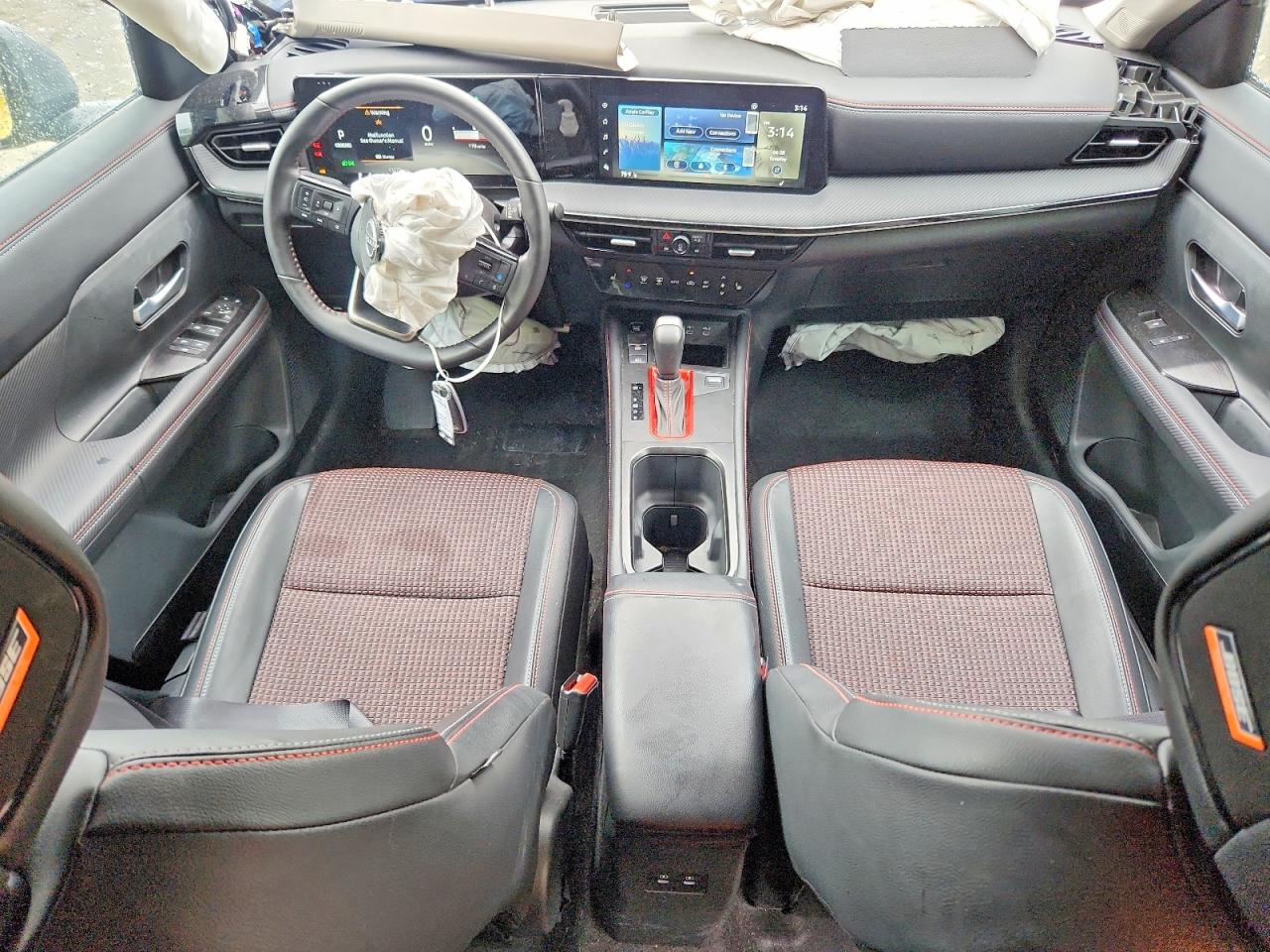 Nissan Kicks Sr