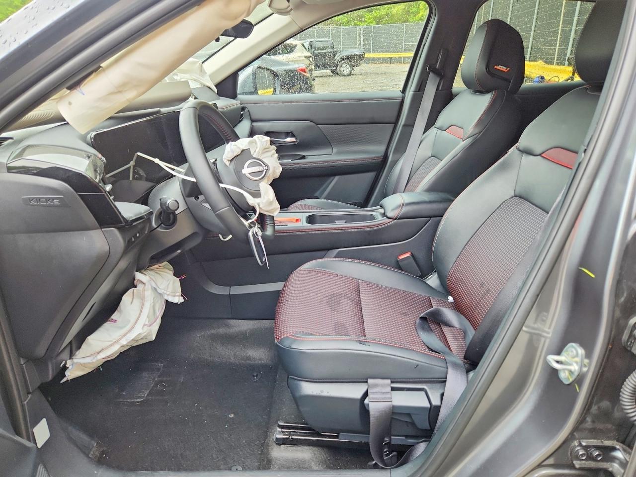 Nissan Kicks Sr
