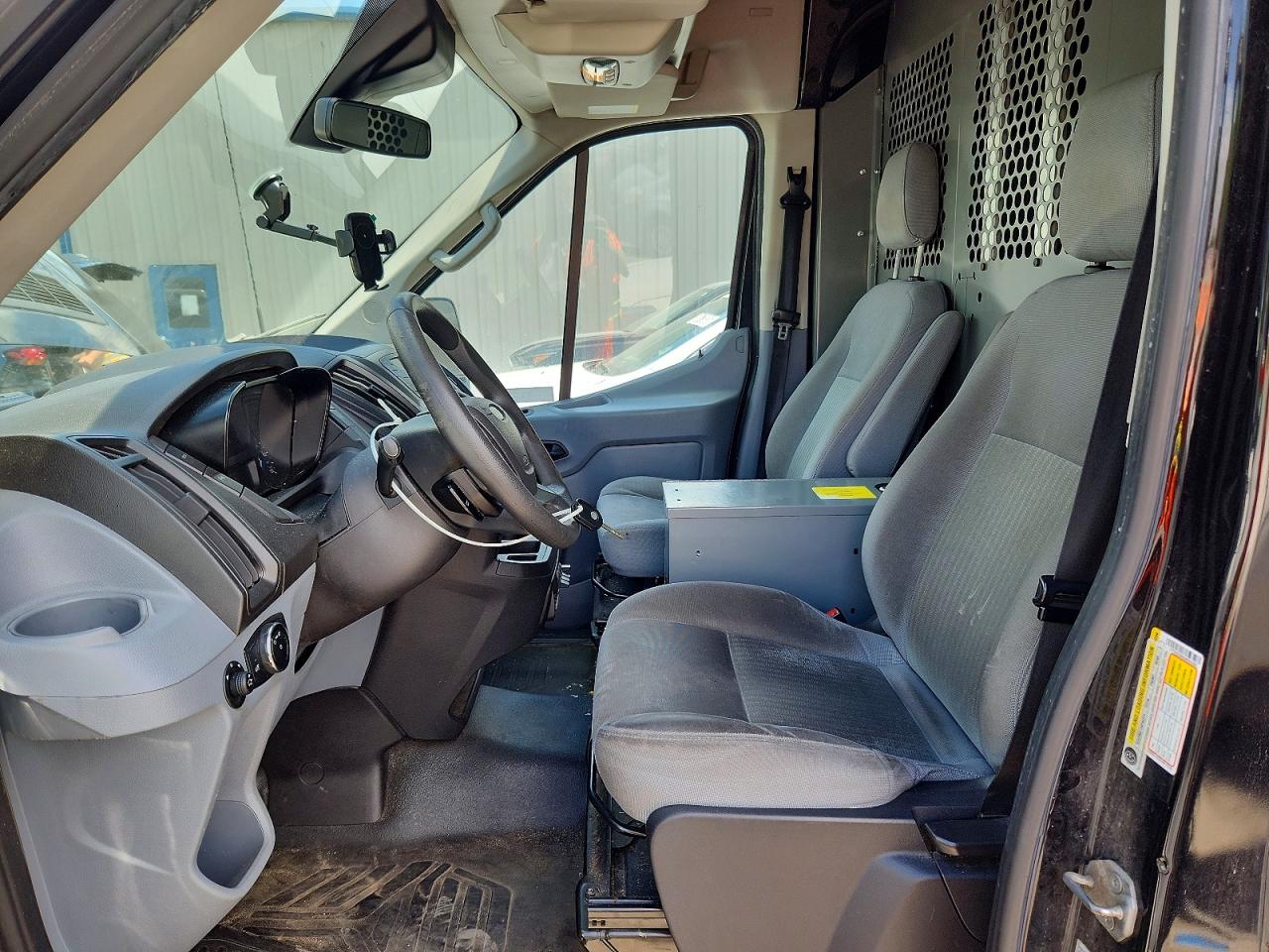 Ford Transit T-250