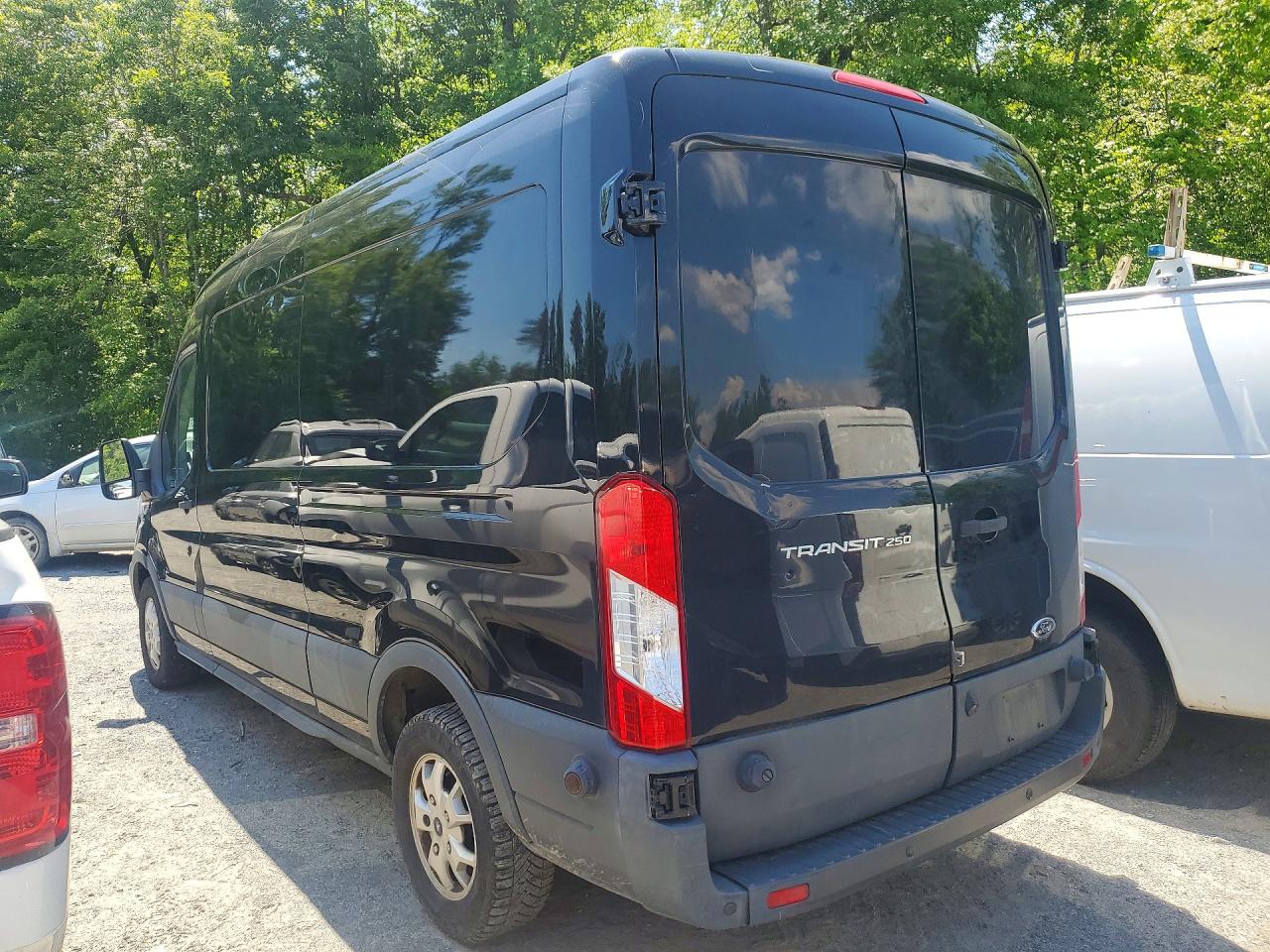 Ford Transit T-250
