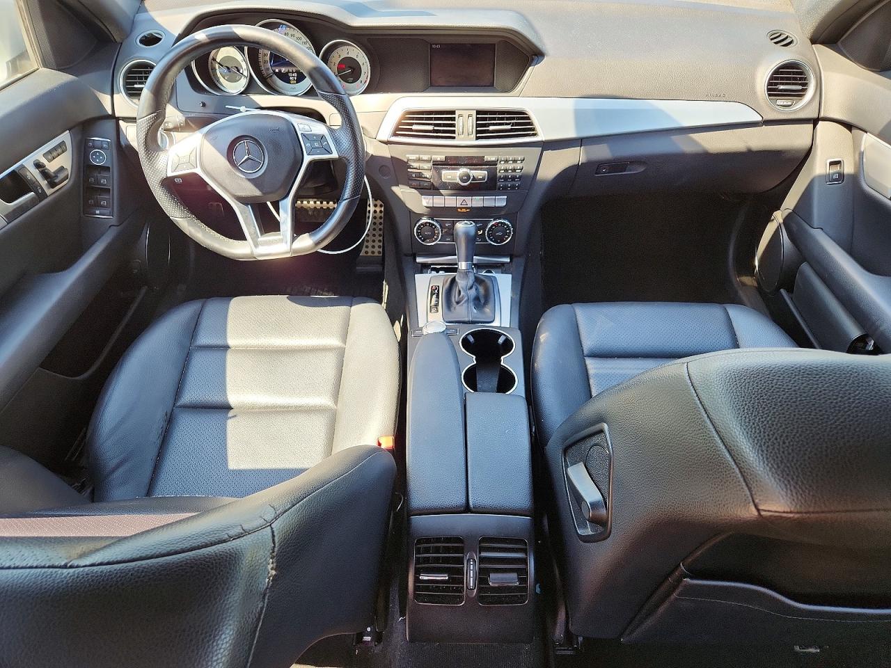 Mercedes-Benz C-Class 300 4matic