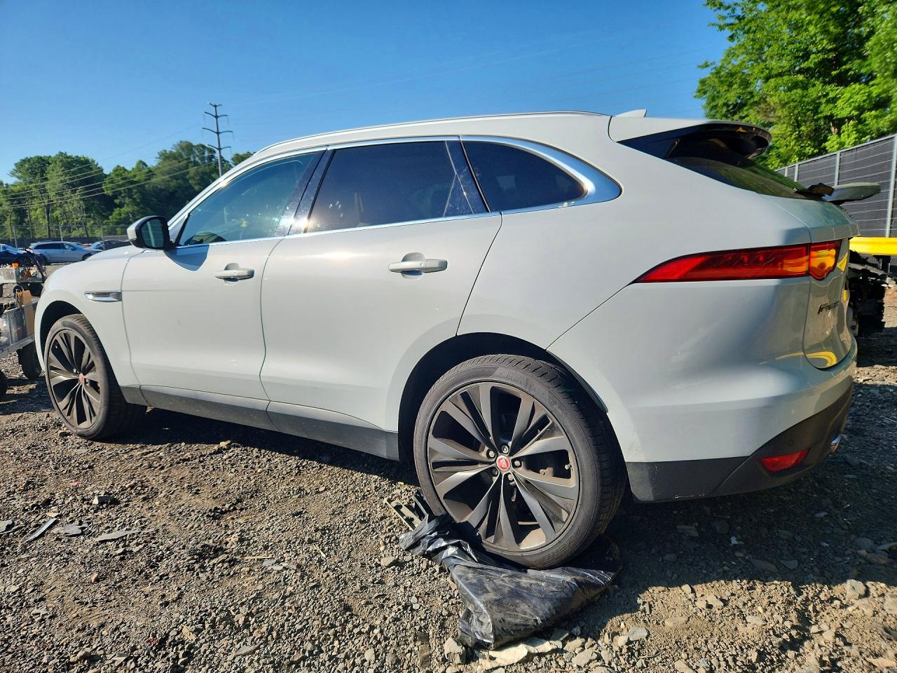 Jaguar F-PACE Portfolio