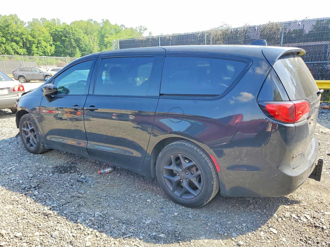 Chrysler Pacifica Touring Plus