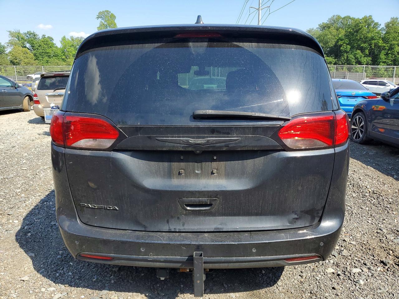 Chrysler Pacifica Touring Plus
