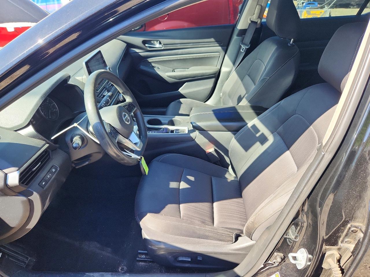 Nissan Altima S