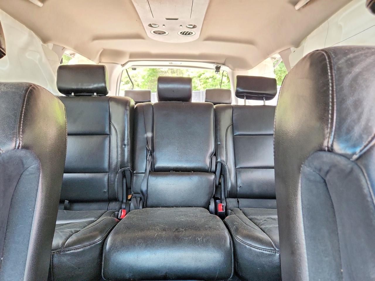 Nissan Armada Sv