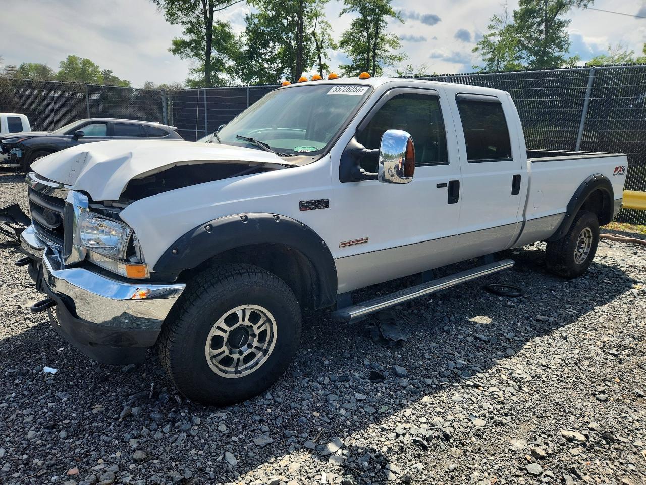 Salvage Ford F-350 Image