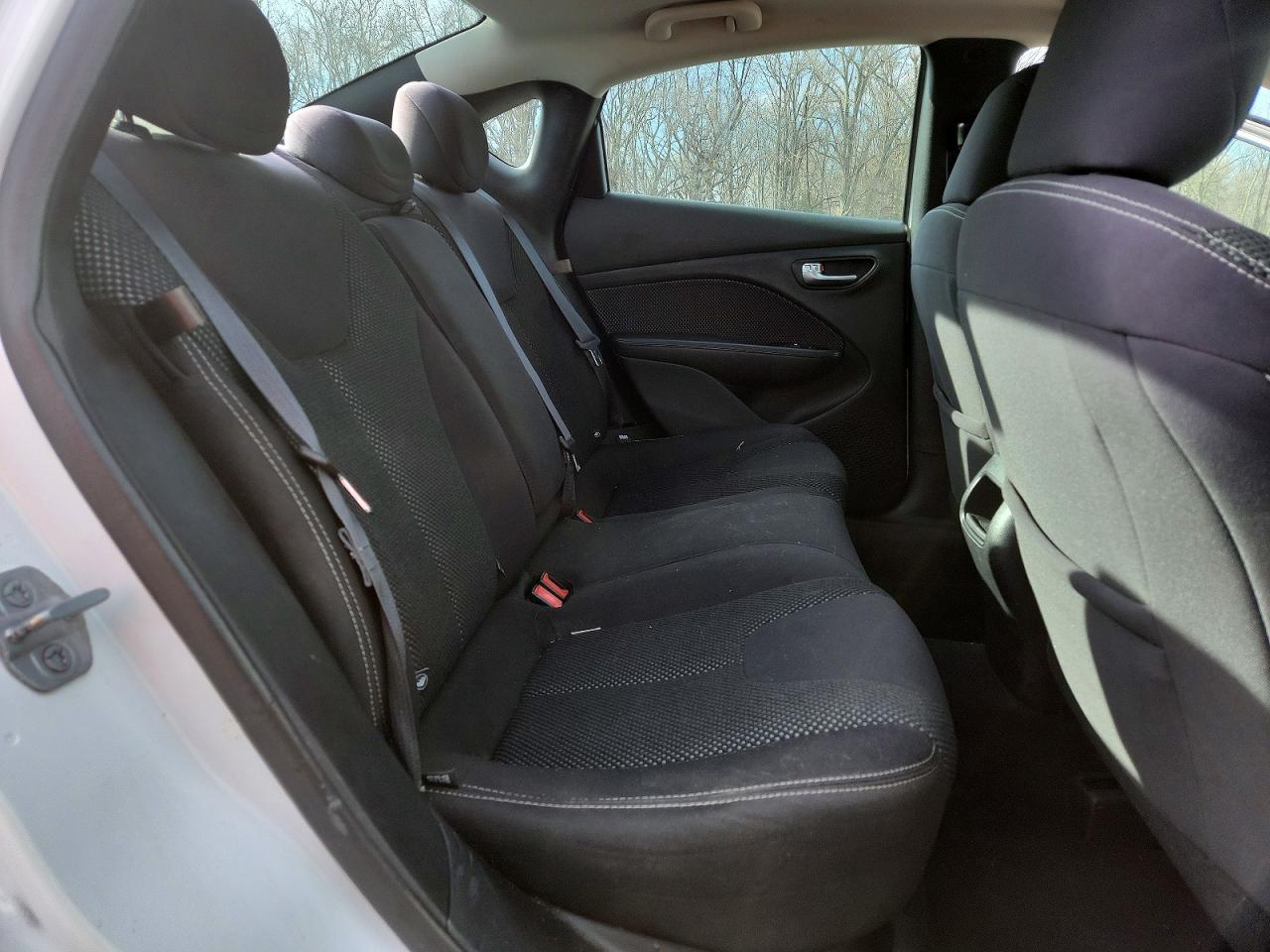 Dodge Dart Sxt