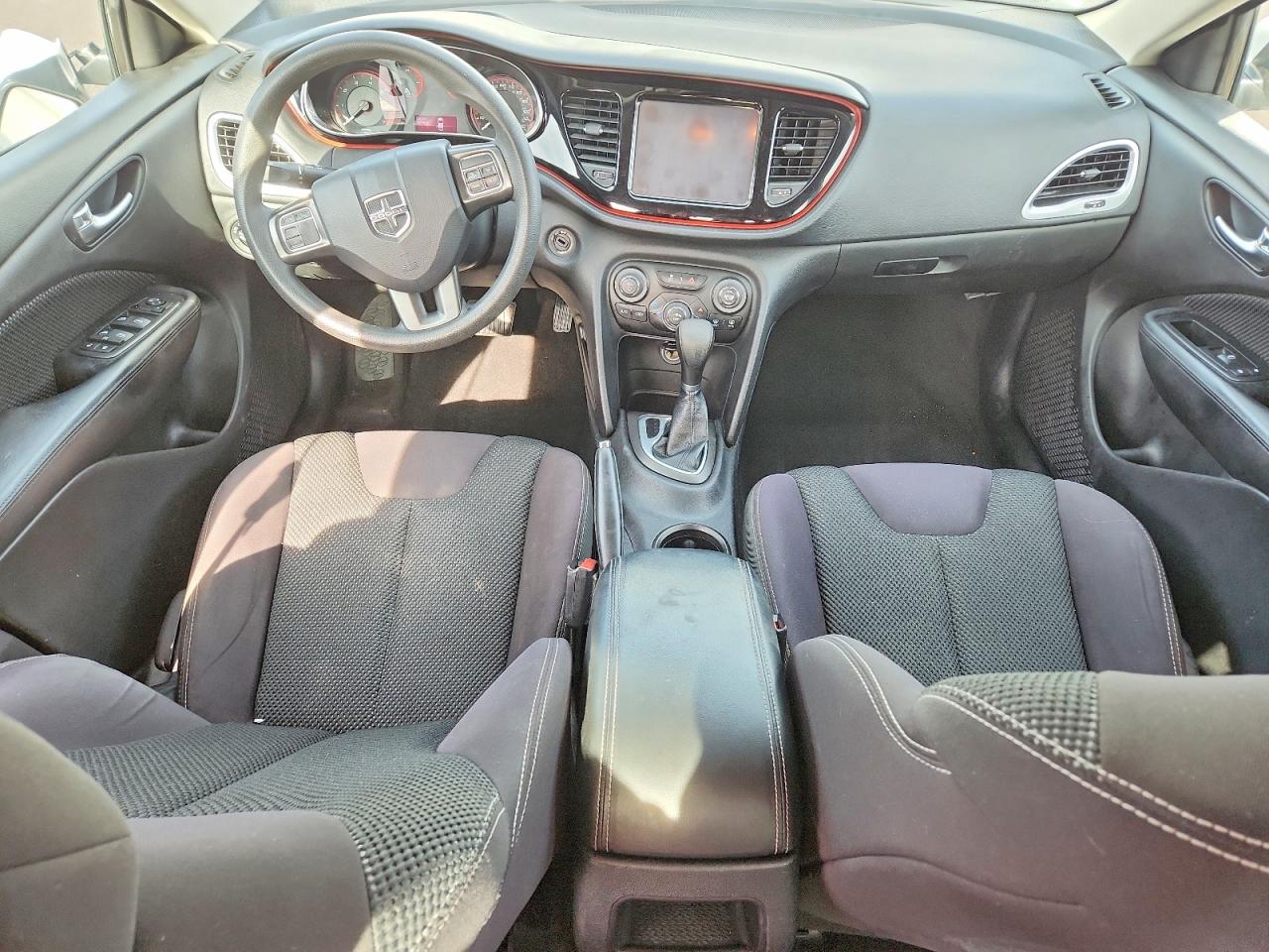 Dodge Dart Sxt