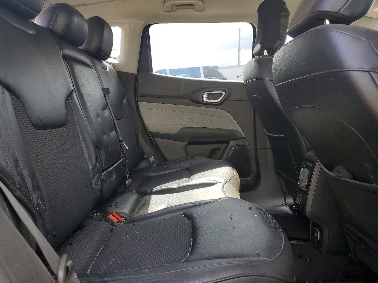 Jeep Compass Latitude