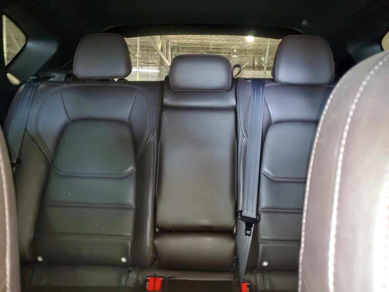 Mazda Cx Signature