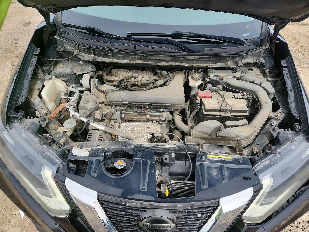 Nissan Rogue S