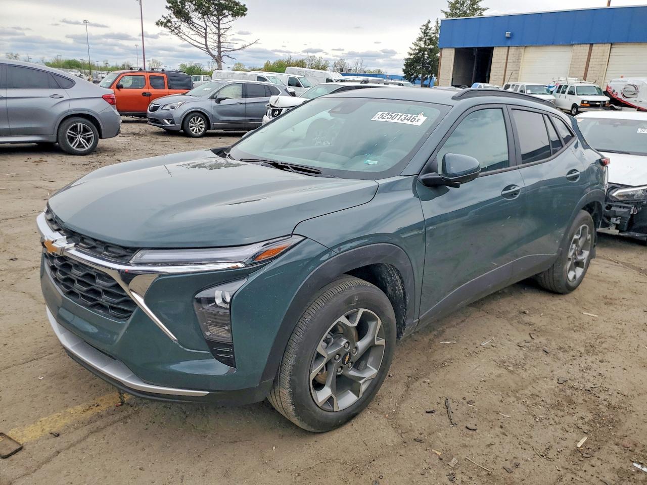 Salvage Chevrolet Trax Image