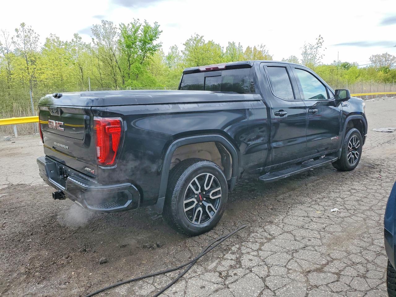 GMC Sierra K1500 At4