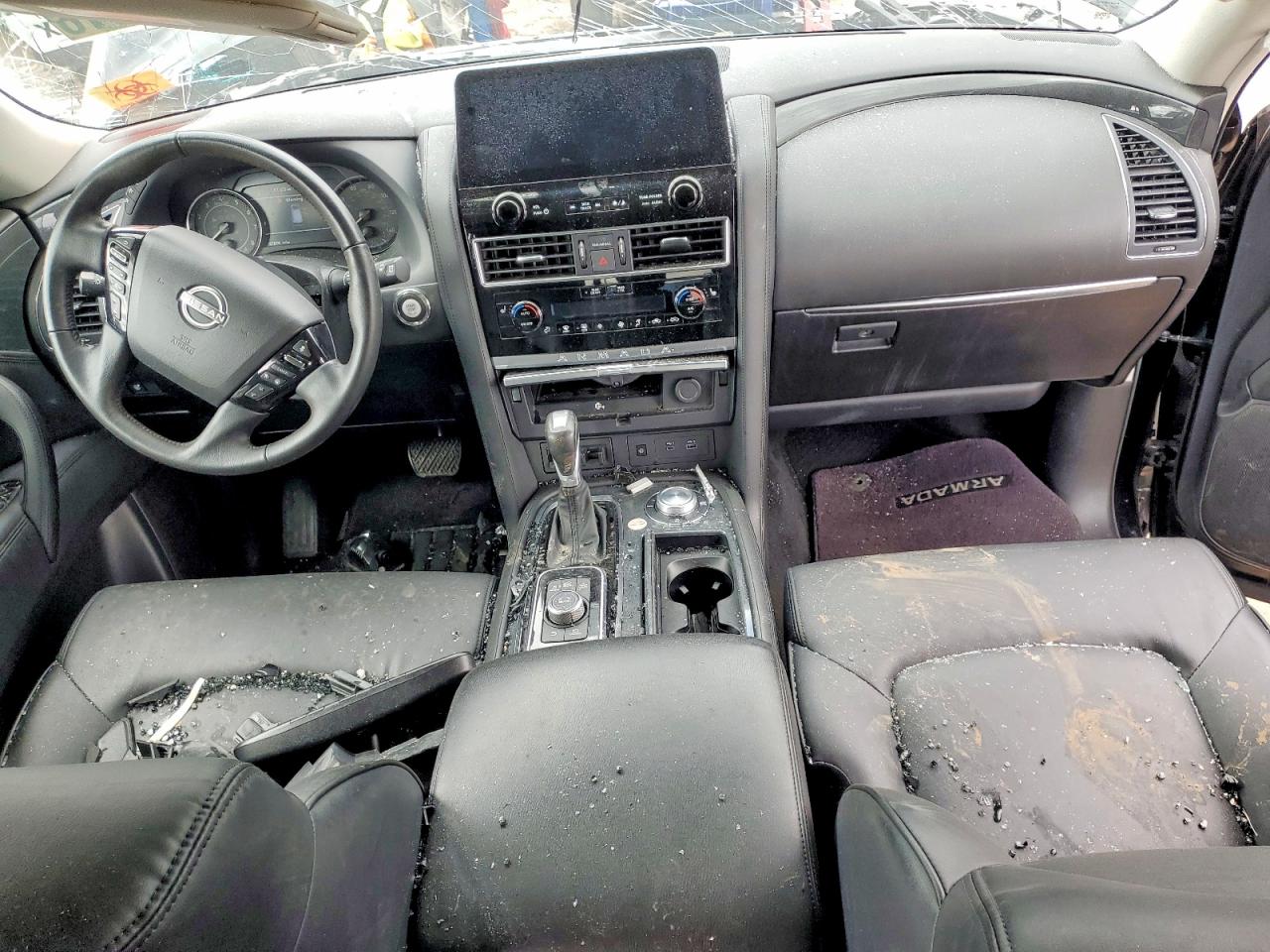 Nissan Armada Sv