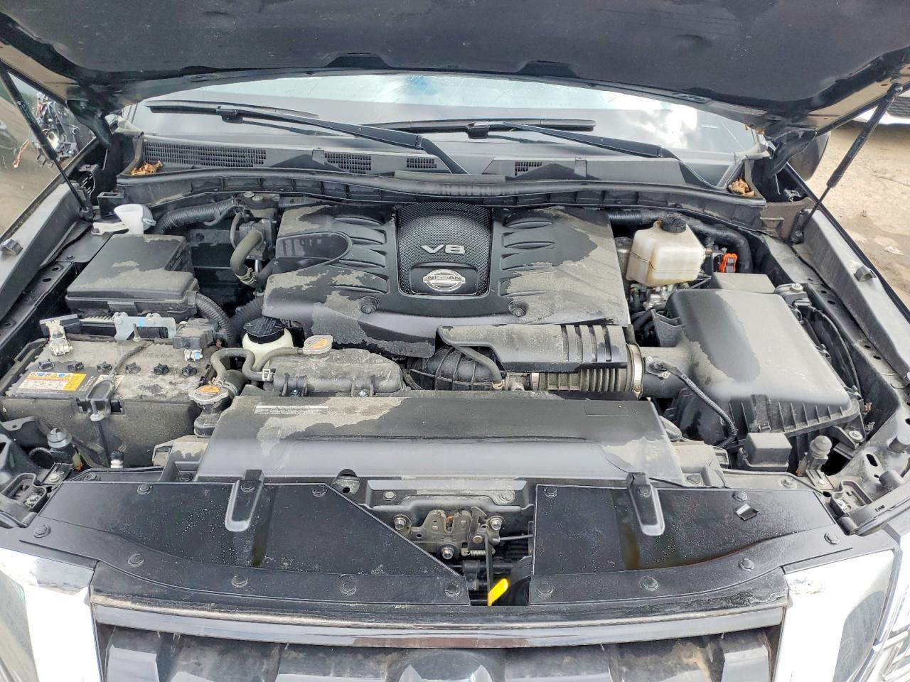 Nissan Armada Sv