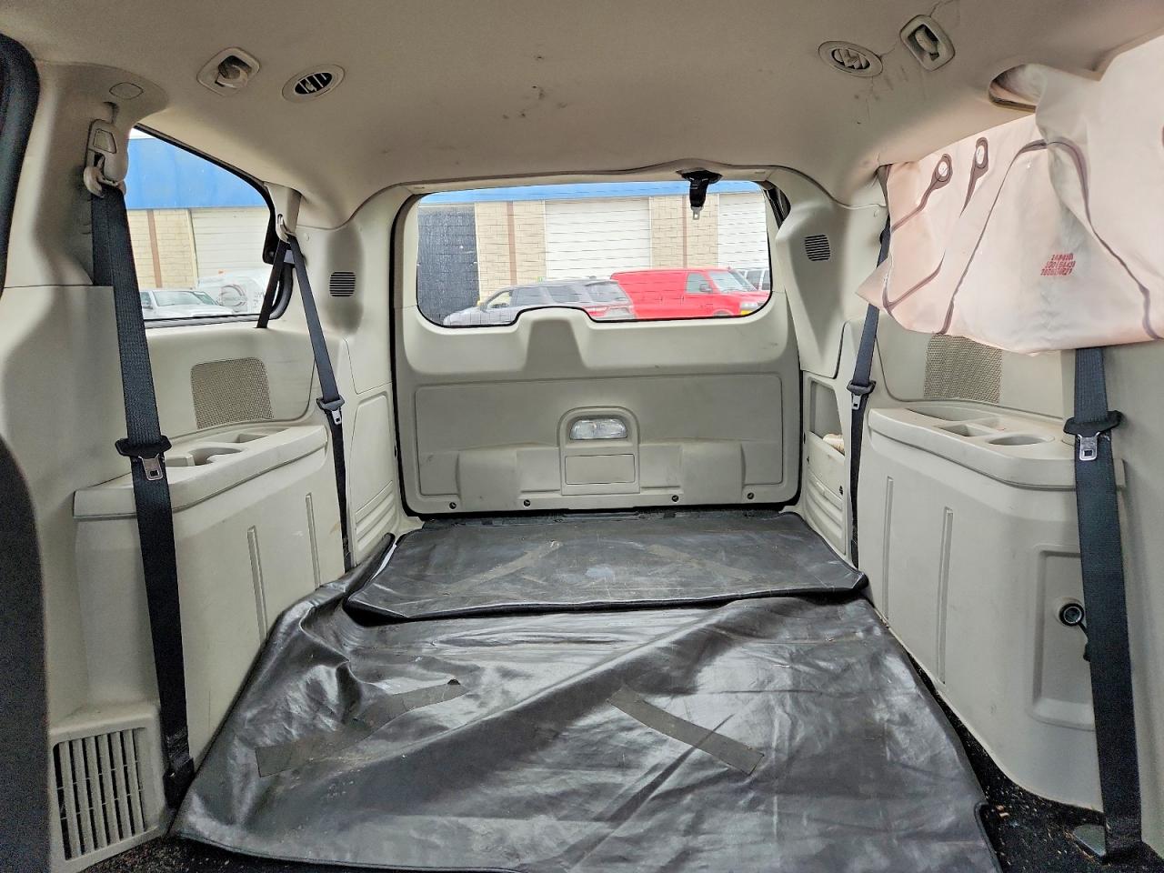 Dodge Caravan Sxt