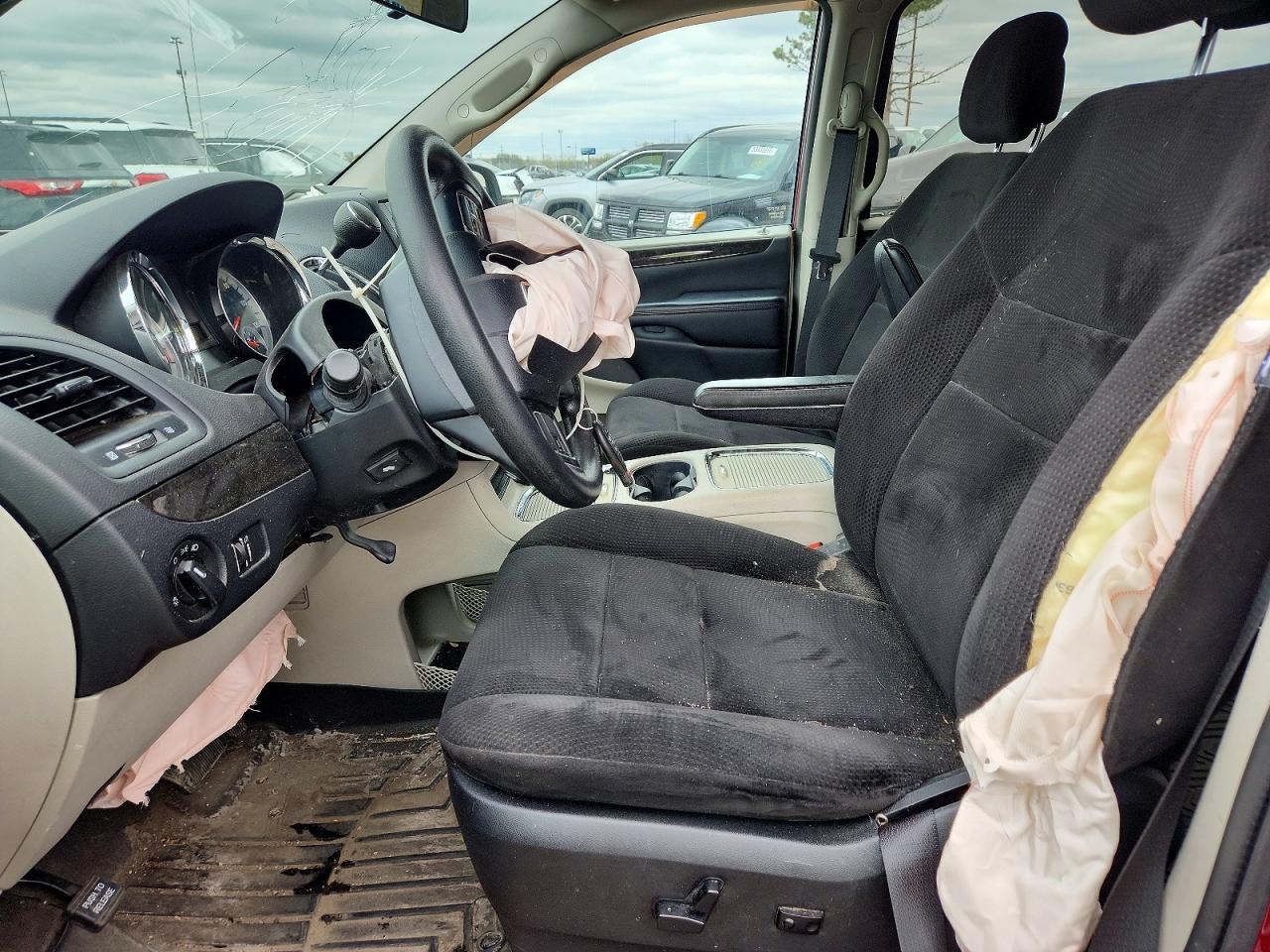 Dodge Caravan Sxt