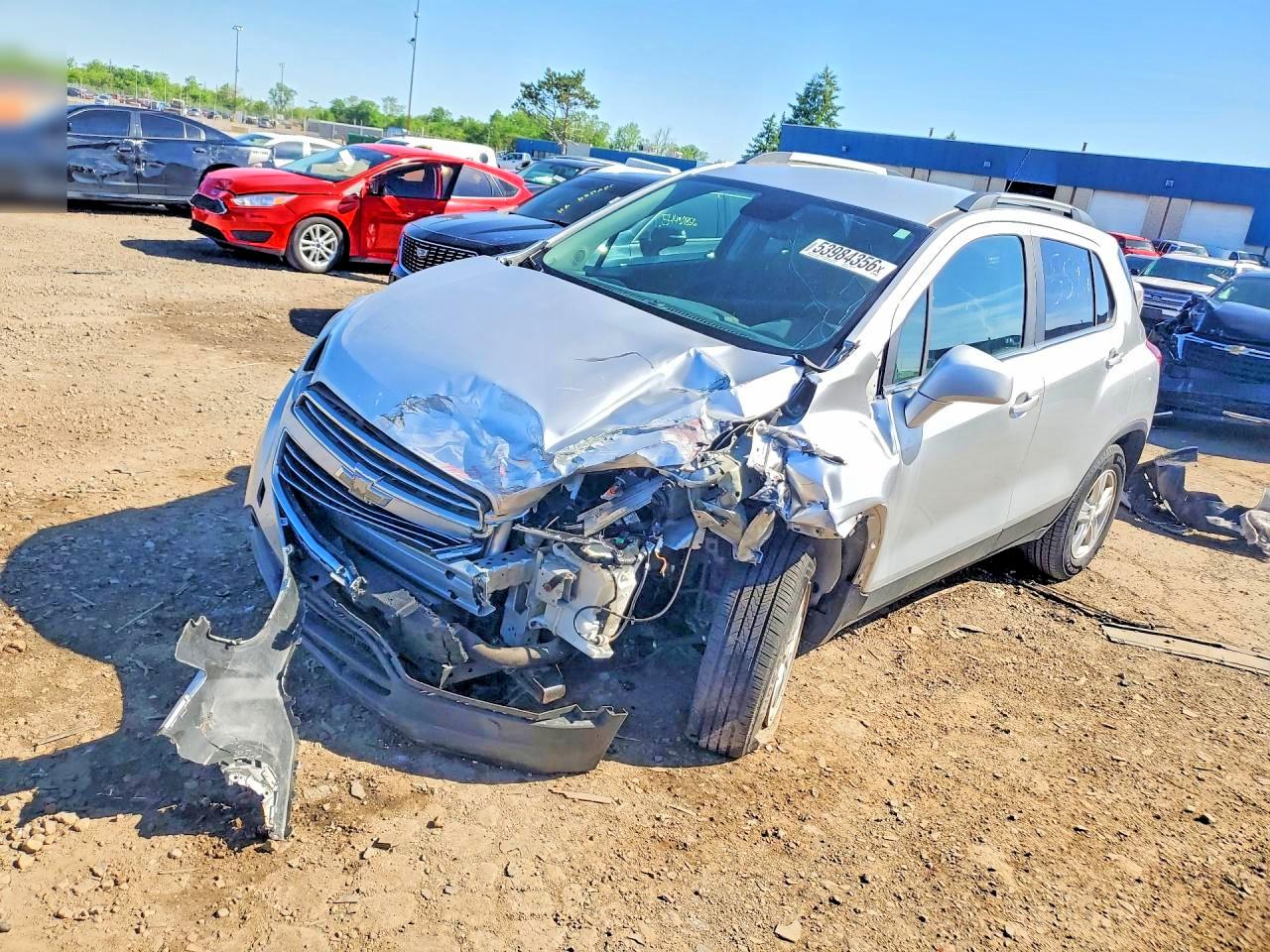 Salvage Chevrolet Trax Image