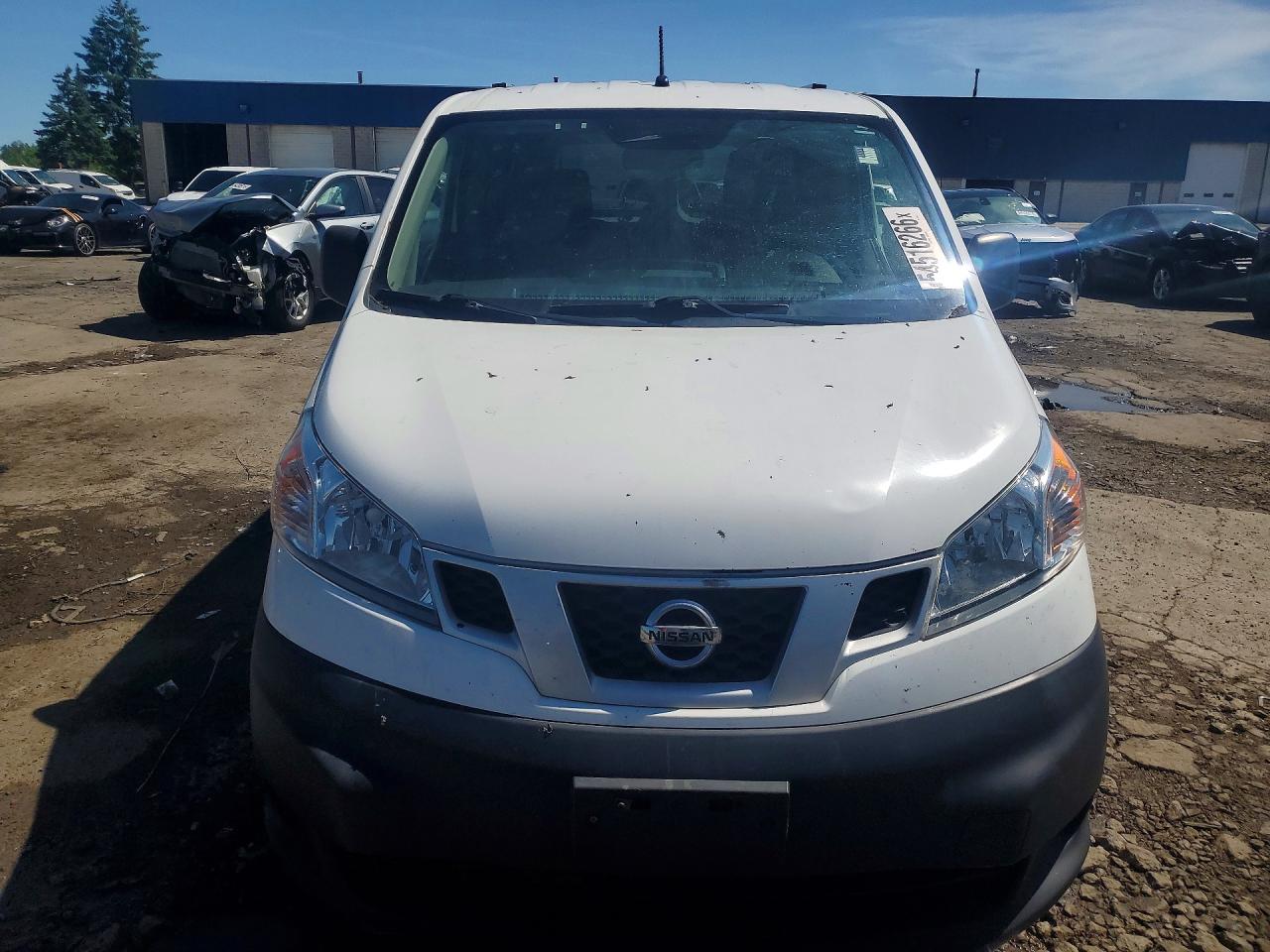 Nissan Nv Sv